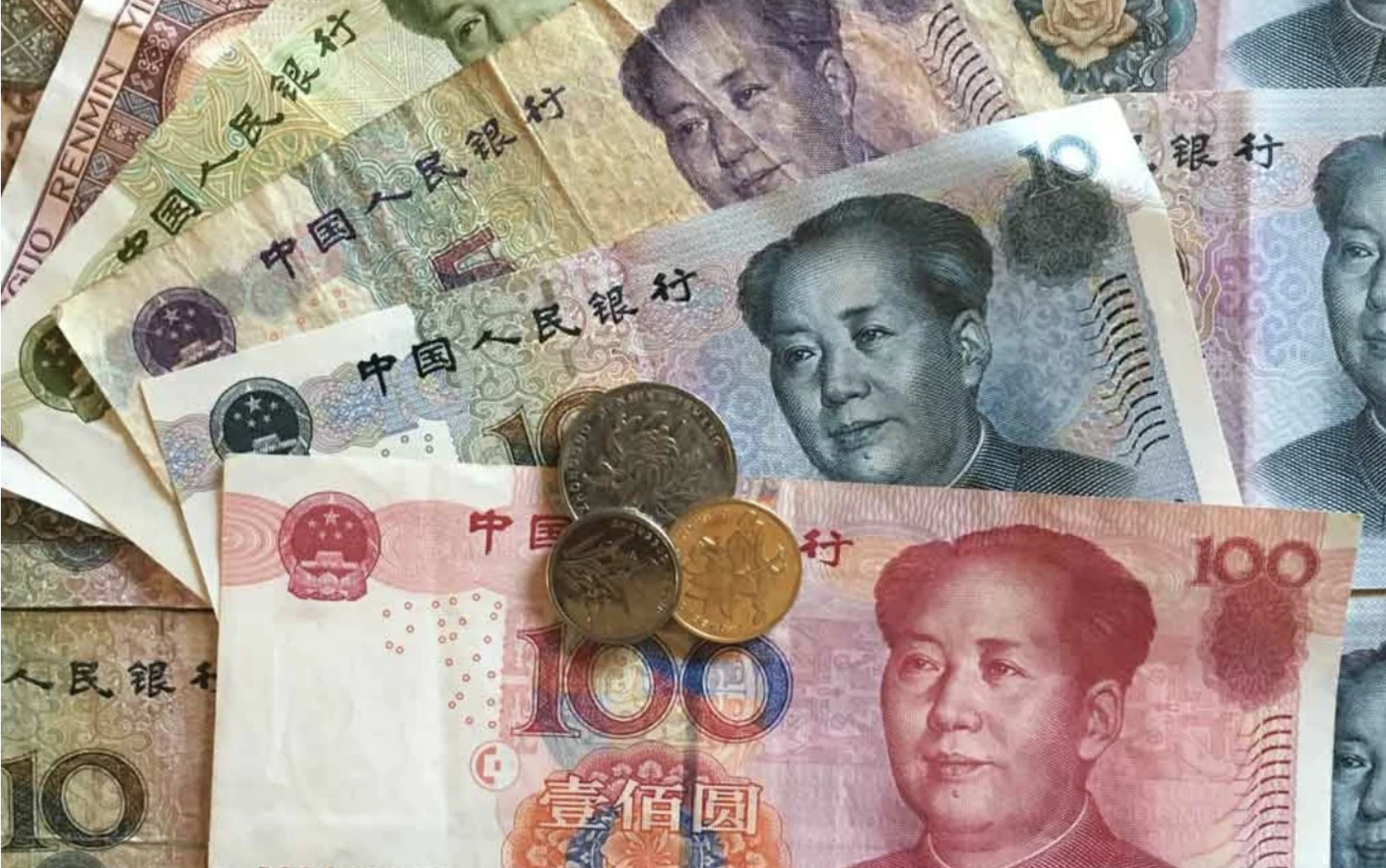 BREAKING: Run on the Banks in China
