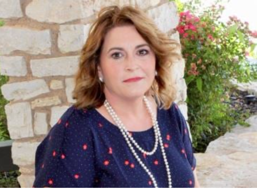 BREAKING: Chris Wray’s FBI ARRESTS Kellye SoRelle Attorney for Oath Keepers Founder Stewart Rhodes Less than ONE WEEK after She Secretly Agreed to Testify For Rhodes
