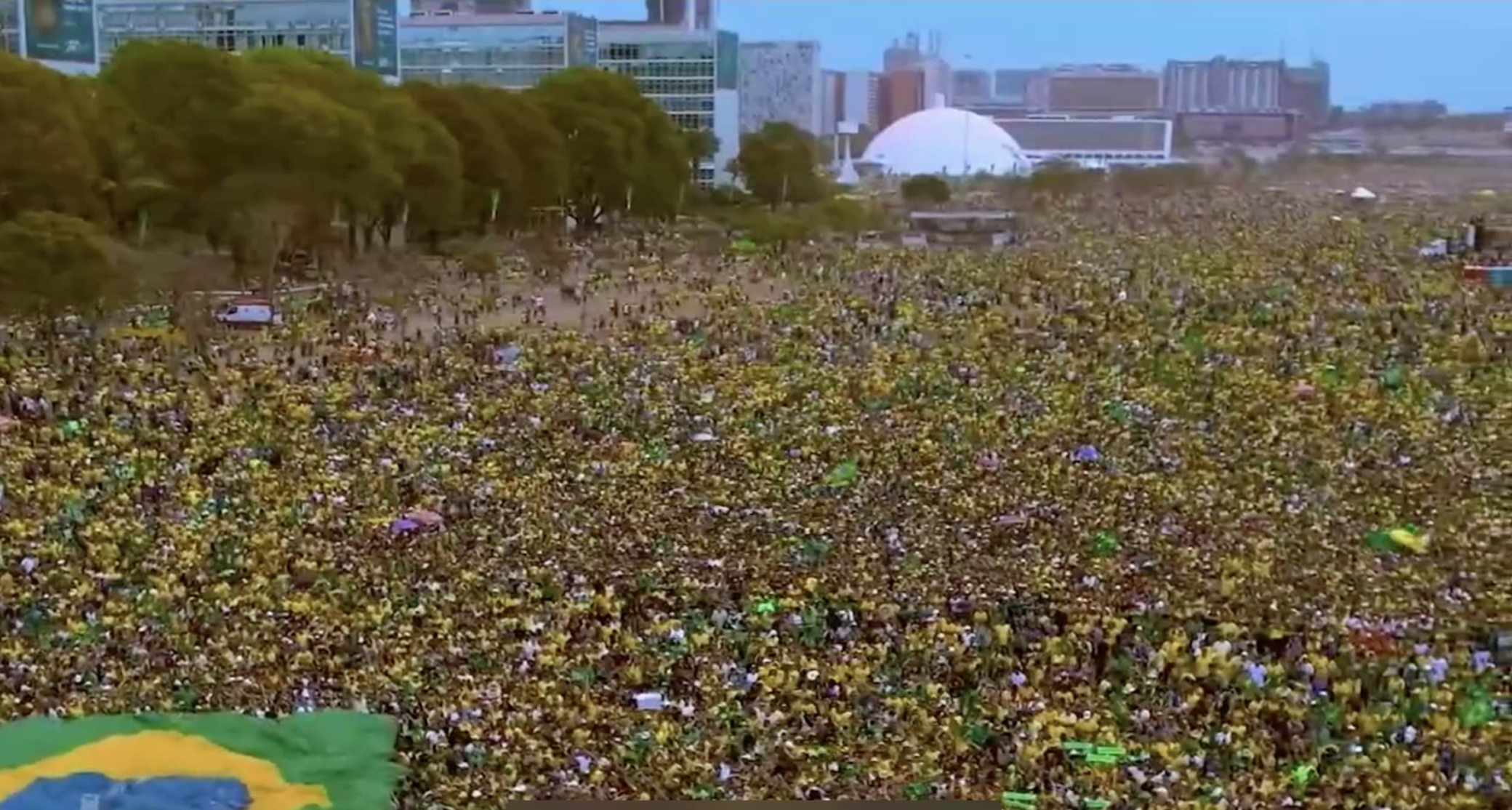 UPDATE: Far Left Brazilian Supreme Court Orders Banks to Block Funds of Businessmen Who Supported the Protesters in Mass Democracy Rallies