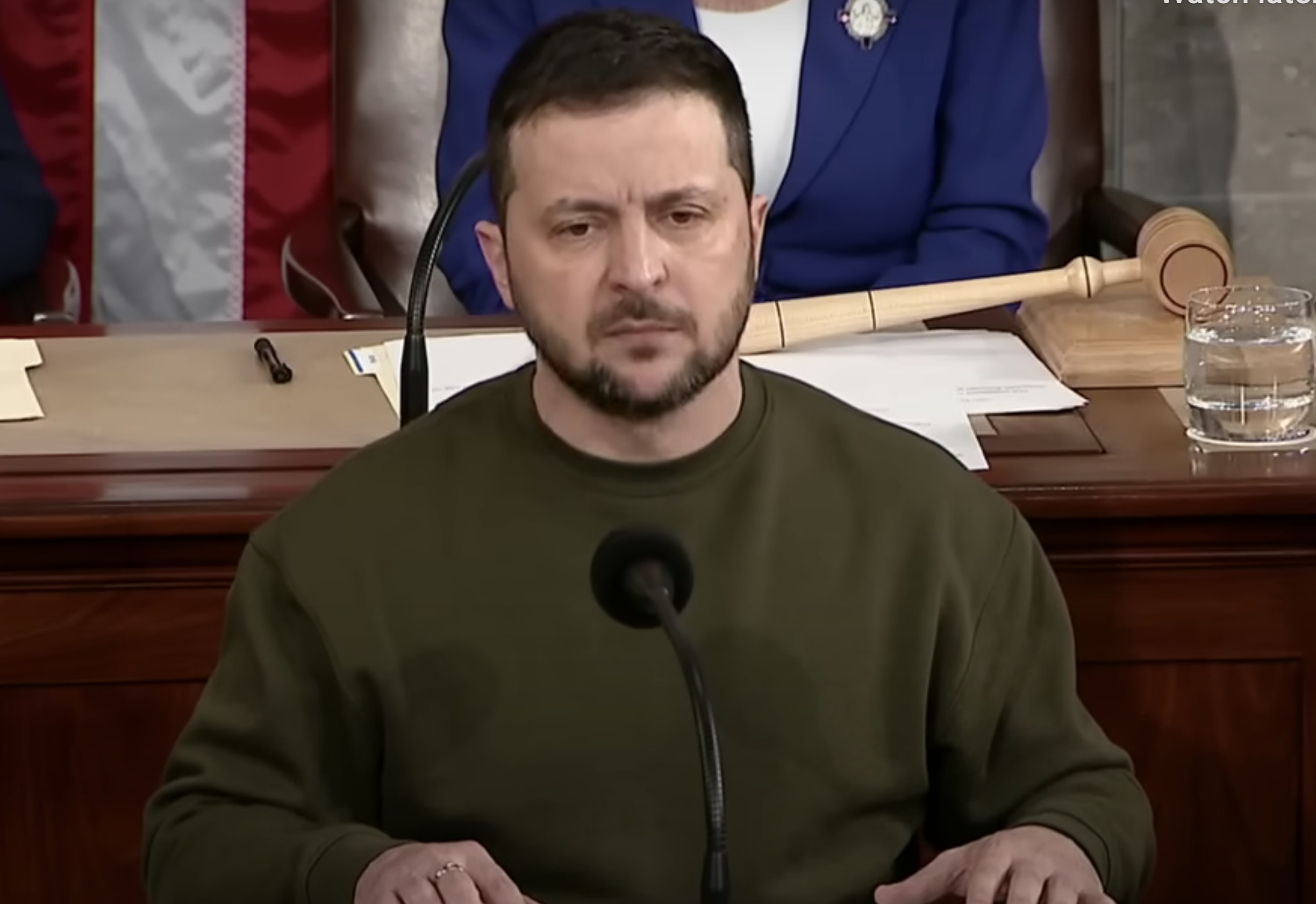 Tucker Carlson Outlines the Insufferable Theater of the Zelenskyy Act with a Standing Ovation from Congress