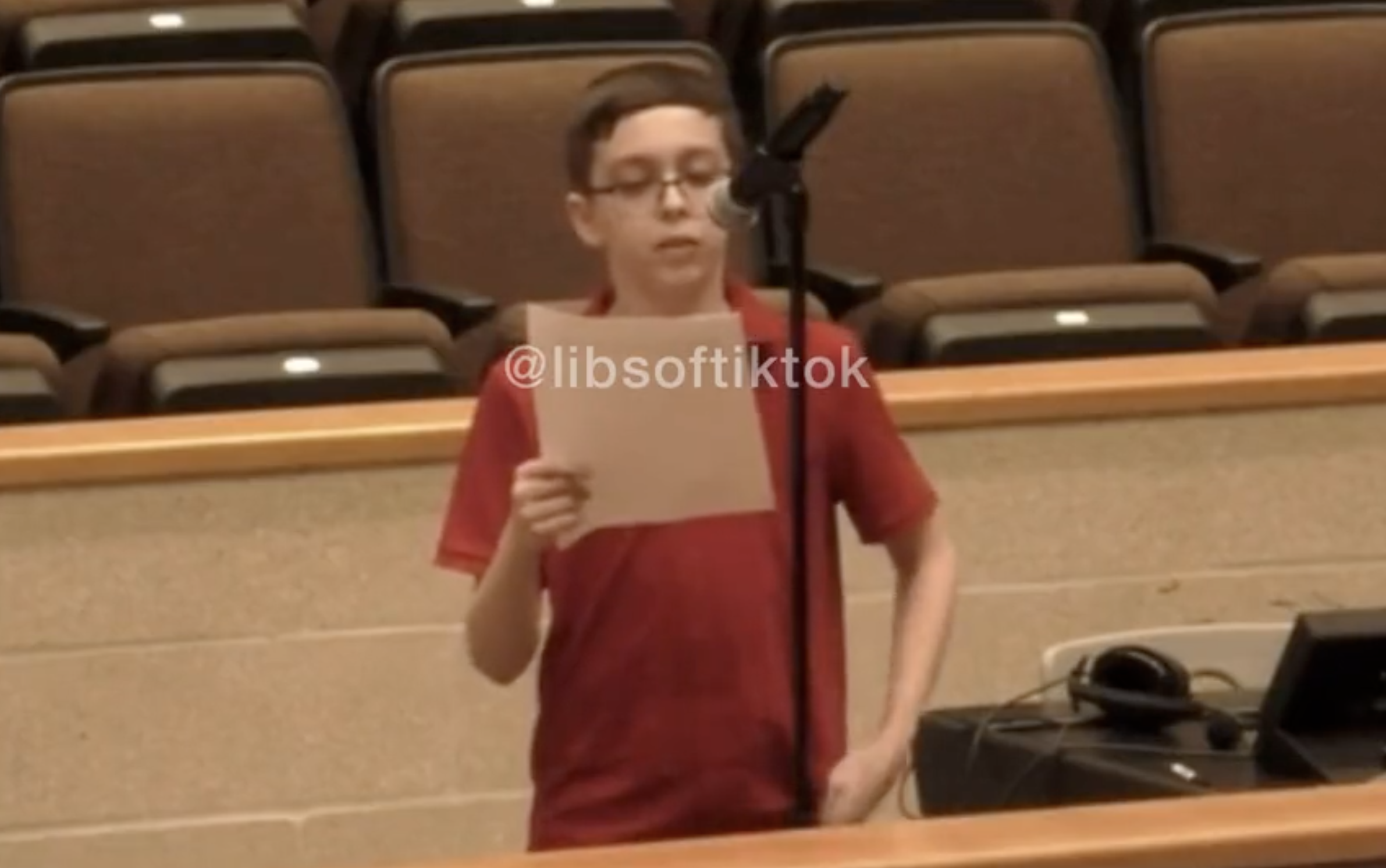AMERICAN HERO!  Boy Smacks Down School Board For Telling Him He Can’t Wear ‘There Are Only 2 Genders’ Shirt